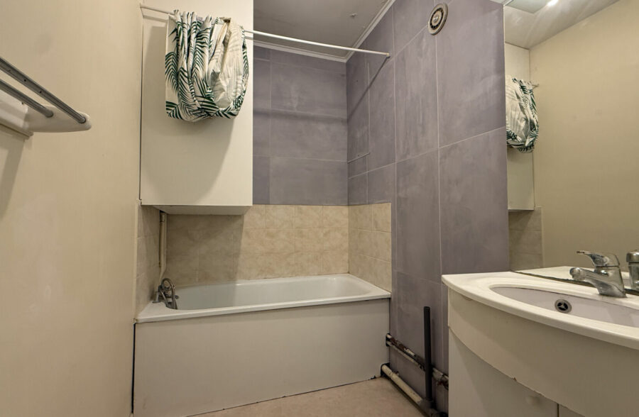 VAUBAN-LA CATHO TYPE 2 AVEC PARKING