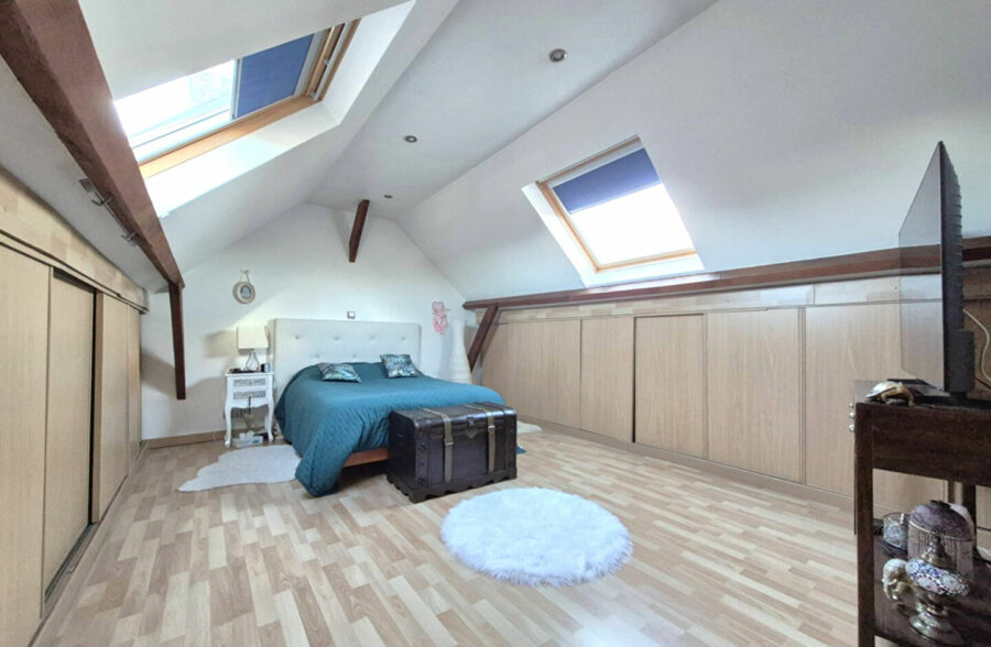 Maison Coudekerque Branche 6 pièce(s) 115.08 m2 &nbsp;Sous compromis&nbsp;