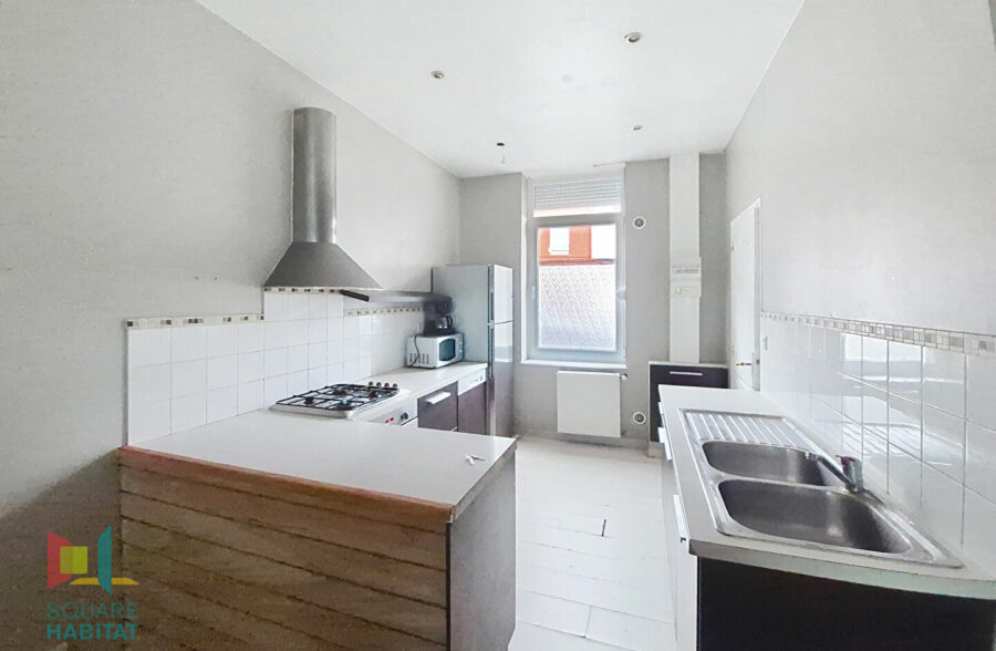 MAISON 3 CHAMBRES AVEC EXTERIEUR