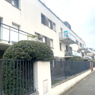 Joli T2 avec balcon et garage <small>&nbsp;Sous compromis&nbsp;</small>