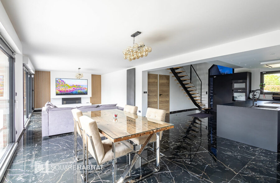 Maison contemporraine Marquette Lez Lille 6 pièce(s)  200 m2