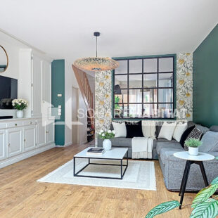 Magnifique maison totalement rénovée en 2016 : 3 chambres, jardin et garage.