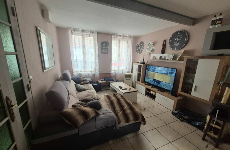 Maison Large 1930 de 92.27 m2, 3 chambres, Terrasse, secteur Eurotéléport