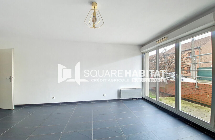 Bel appartement T3 avec terrasse et parking – Résidence sécurisée de 2008