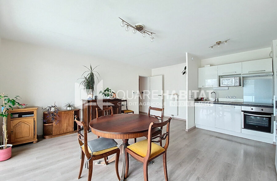 LOOS – APPARTEMENT – 2 CHAMBRES – BALCON – PARKING