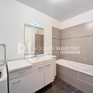 LOOS – APPARTEMENT – 2 CHAMBRES – BALCON – PARKING