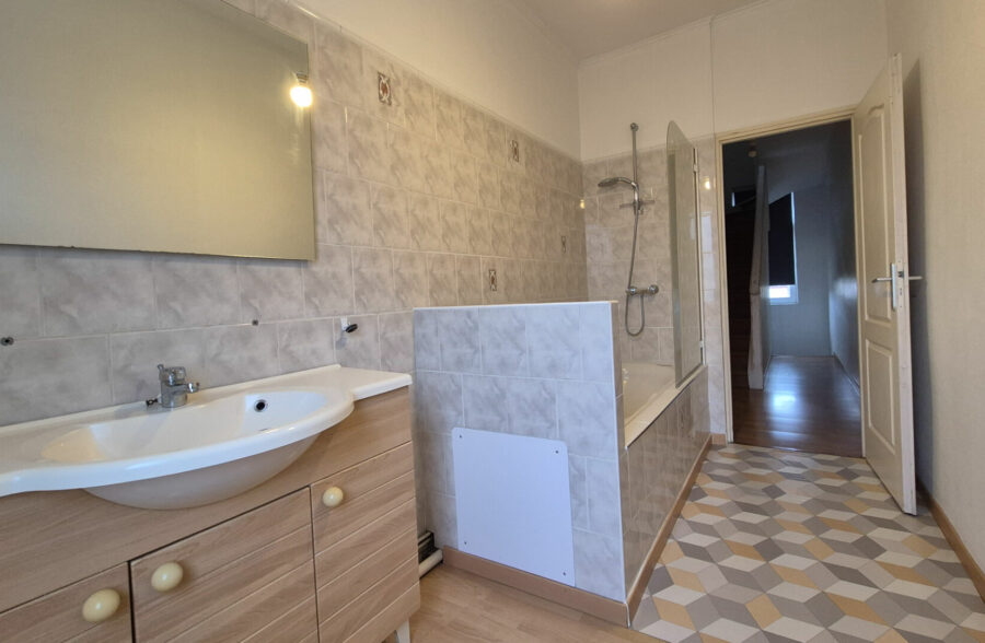 Maison de ville 5 pièces 113 m2 et garage