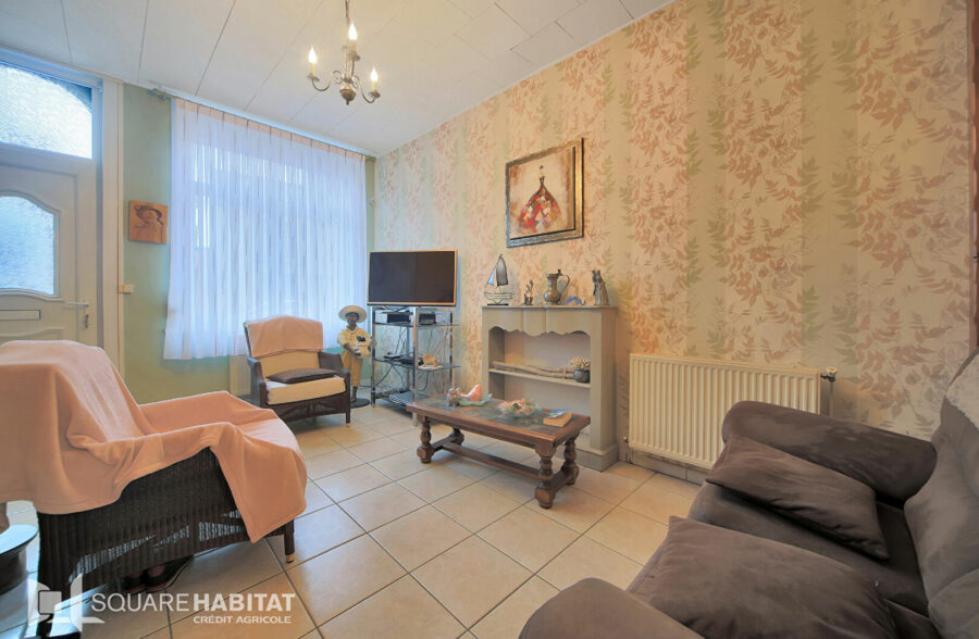 Maison Avion 2 chambres , jardin ; grenier aménagé.