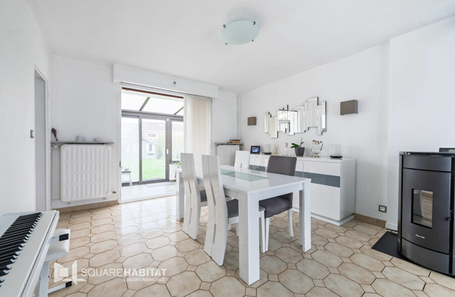 Lambersart – Proche métro – Maison avec 3 chambres, garage attenant et grand jardin !