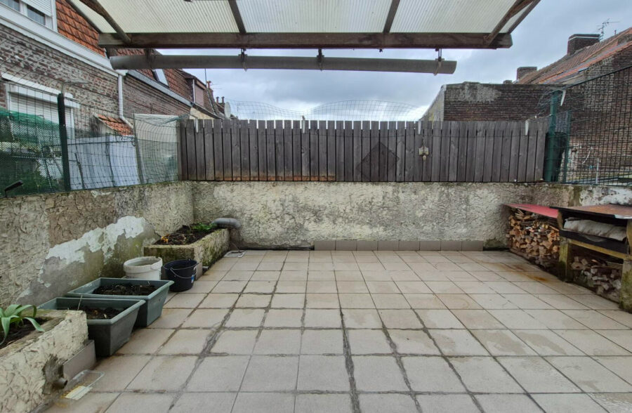 Croix, maison semi-individuelle, 4 chambres, 2 terrasses, garage 2 voitures + parking