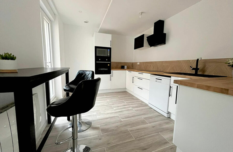 Wingles  Charmante maison de caractère -144 m² entièrement rénovée