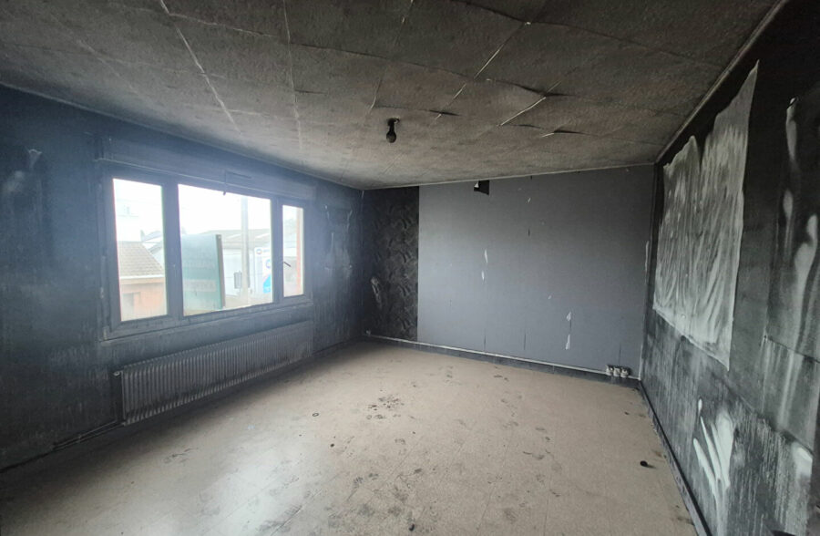 Maison à rénover entièrement, 147 m² , Parcelle 565 m²