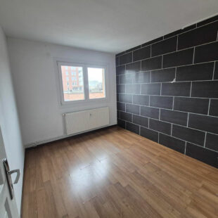 Appartement  4 pièce(s) 81.692 m2