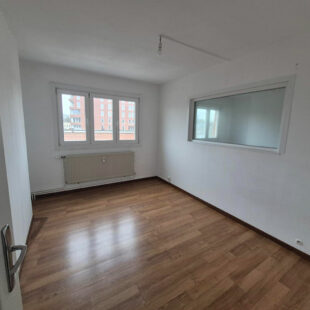 Appartement  4 pièce(s) 81.692 m2