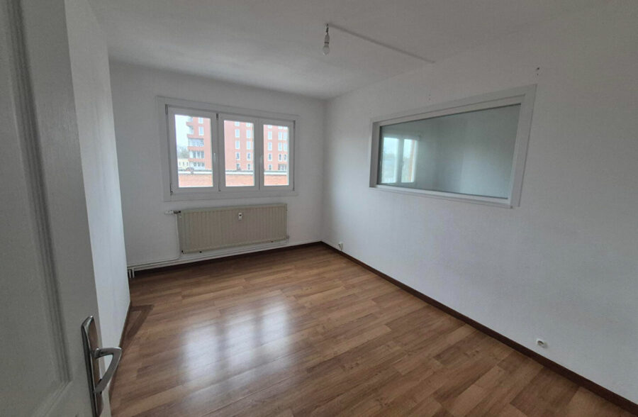 Appartement  4 pièce(s) 81.692 m2