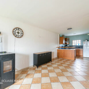 Maison 2 chambres et jardin centre-ville de Solesmes