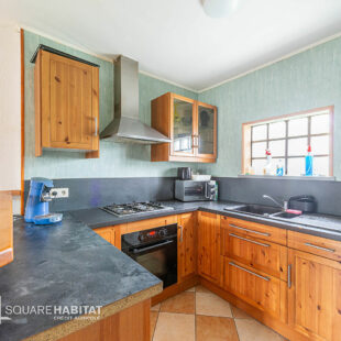 Maison 2 chambres et jardin centre-ville de Solesmes