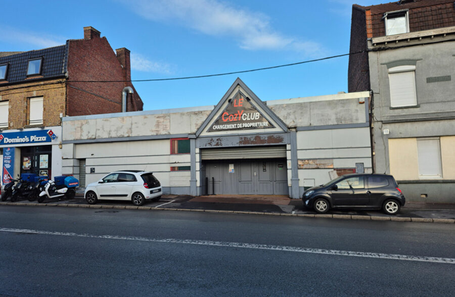 LENS quartier BOLLAERT Immeuble  450 m2