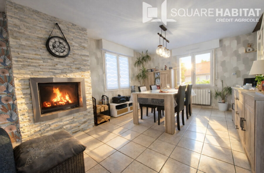 Pavillon récent semi plain pied 4 Chambres + Bureau