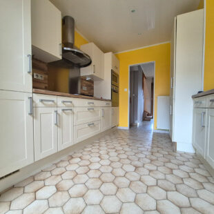 Maison semi individuelle 3 Chambres + Sous sol