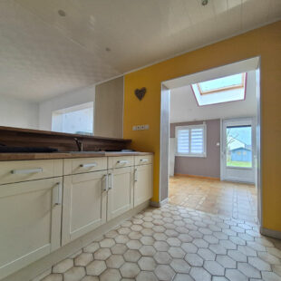 Maison semi individuelle 3 Chambres + Sous sol