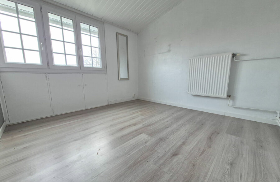 Maison semi individuelle 3 Chambres + Sous sol