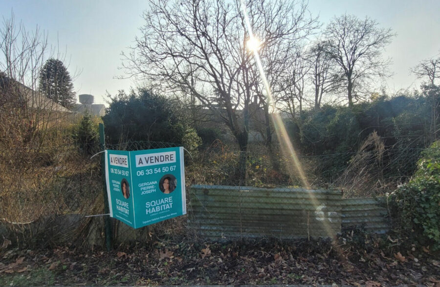 Terrain constructible Barlin 525 m2