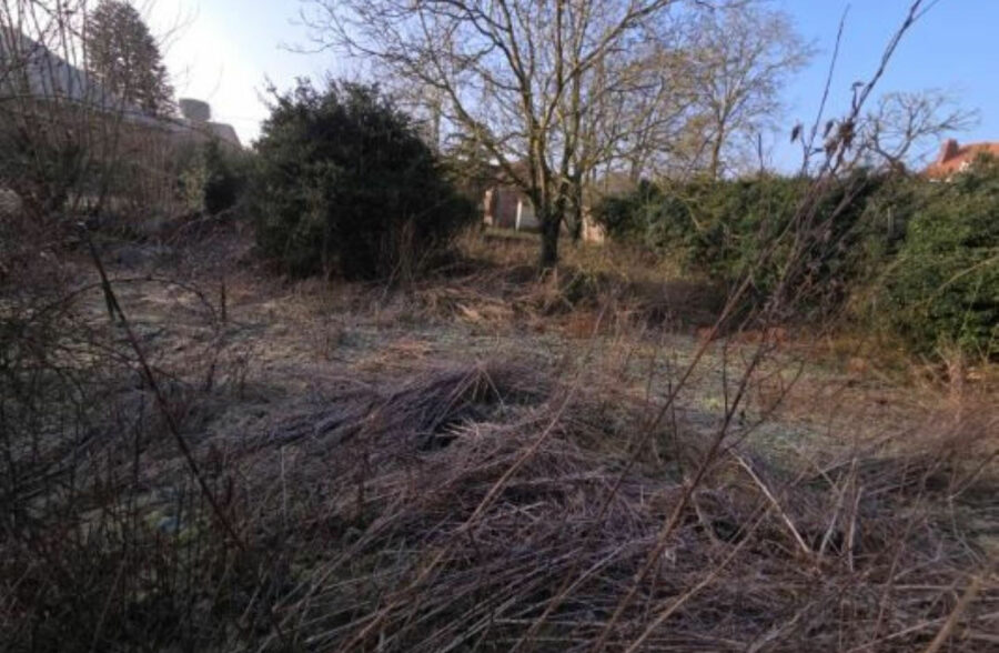 Terrain constructible Barlin 525 m2