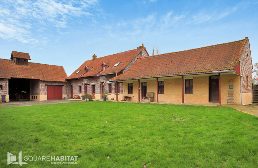 Ferme au carré campagne prisée