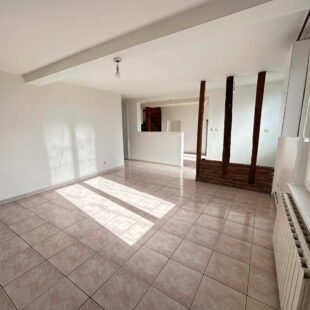 Maison Sercus 6 pièce(s) 110m²