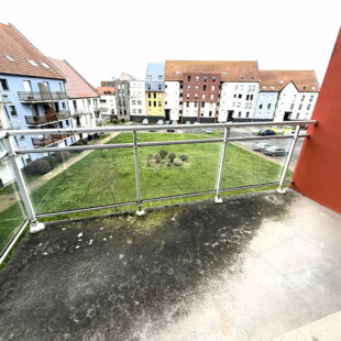 CALAIS CENTRE-PROCHE DU PARC ST PIERRE