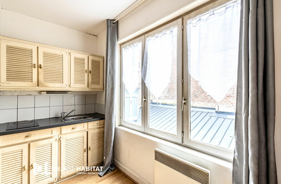 VIEUX-LILLE – HYPERCENTRE : Joli T2 lumineux au calme