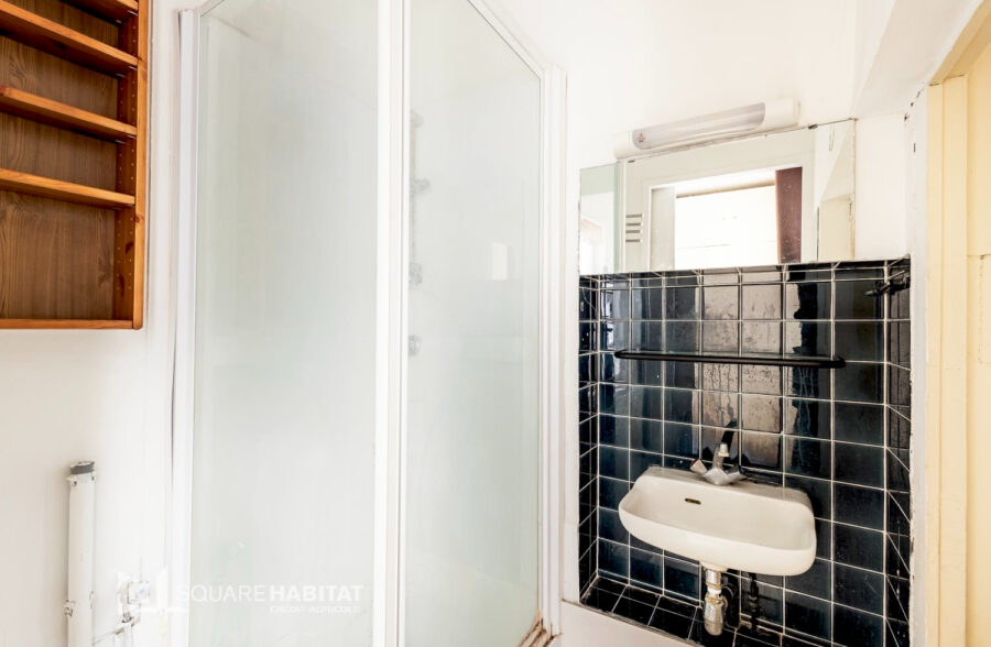 VIEUX-LILLE – HYPERCENTRE : Joli T2 lumineux au calme