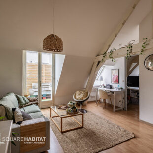 VIEUX-LILLE / HYPERCENTRE : CHARMANT T2 AVEC EXTERIEUR