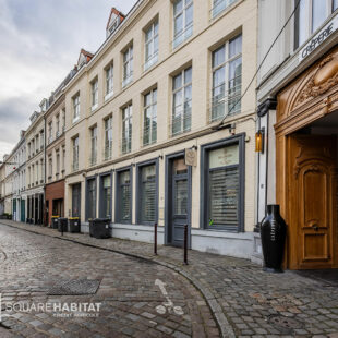 VIEUX-LILLE / HYPERCENTRE : CHARMANT T2 AVEC EXTERIEUR