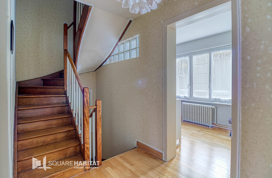 Maison  de ville avec garage et jardin