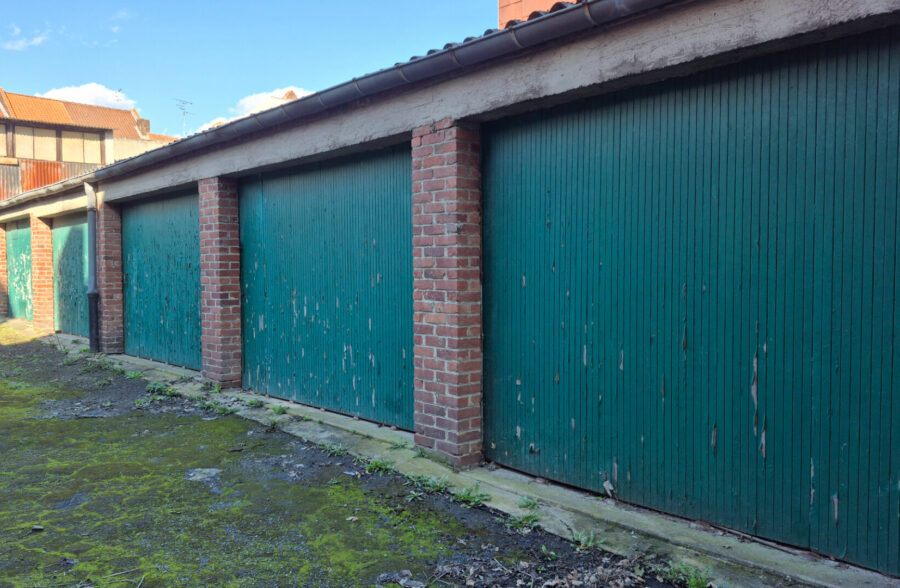 Batterie de 7 garages