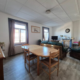 Immeuble de rapport comprenant 2 T3 162 m2.