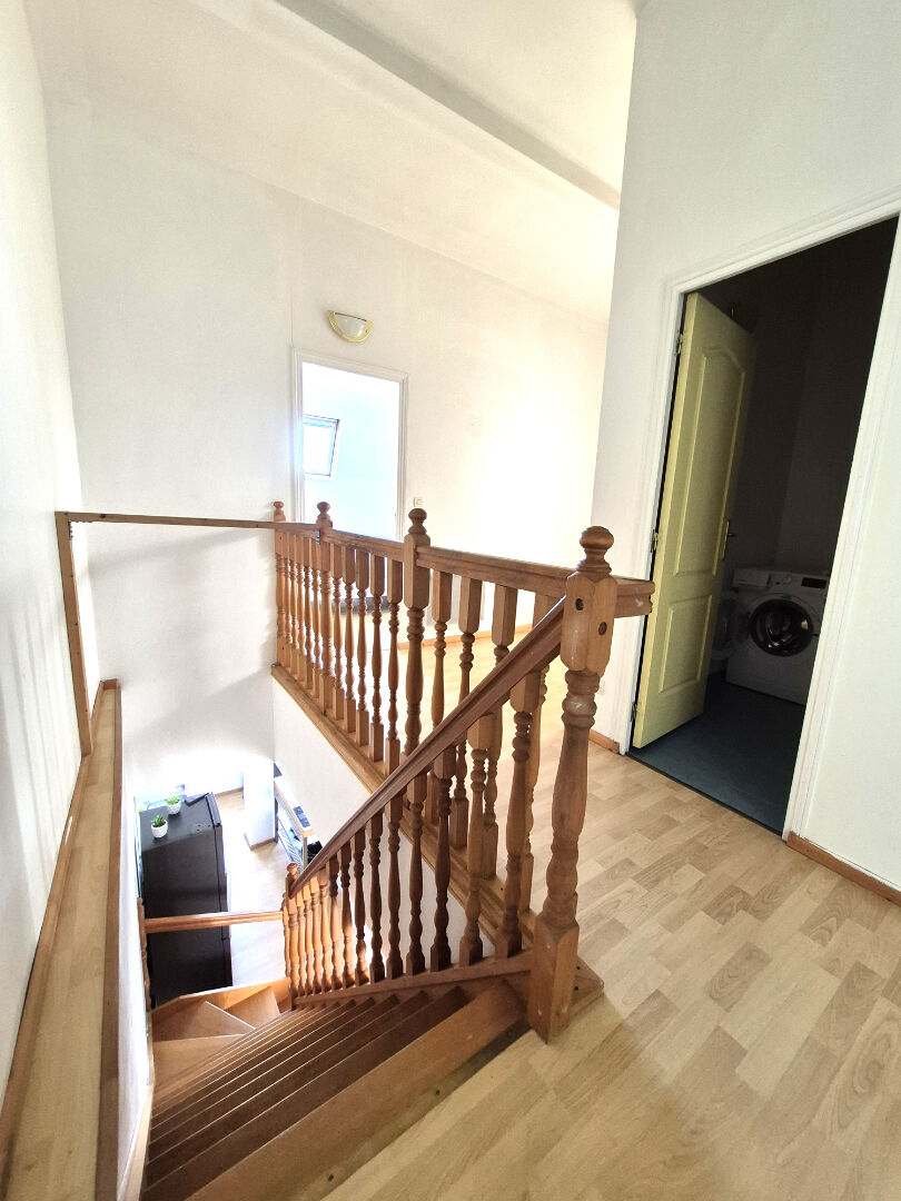 Appartement Cambrai 4 pièce(s) 143 m2