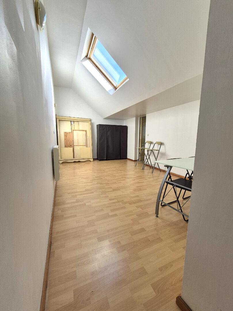 Appartement Cambrai 4 pièce(s) 143 m2