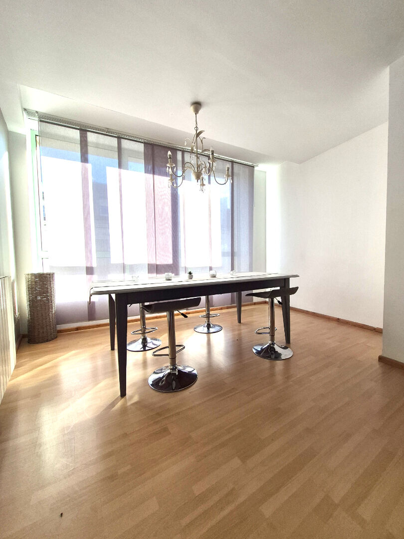 Appartement Cambrai 4 pièce(s) 143 m2
