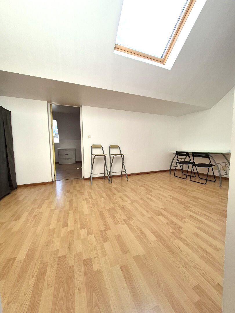 Appartement Cambrai 4 pièce(s) 143 m2