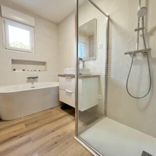 Maison  4 pièce(s) 110 m2