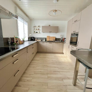 Maison  4 pièce(s) 110 m2