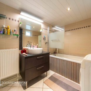 Maison de ville 3 chambres – bureau et jardin