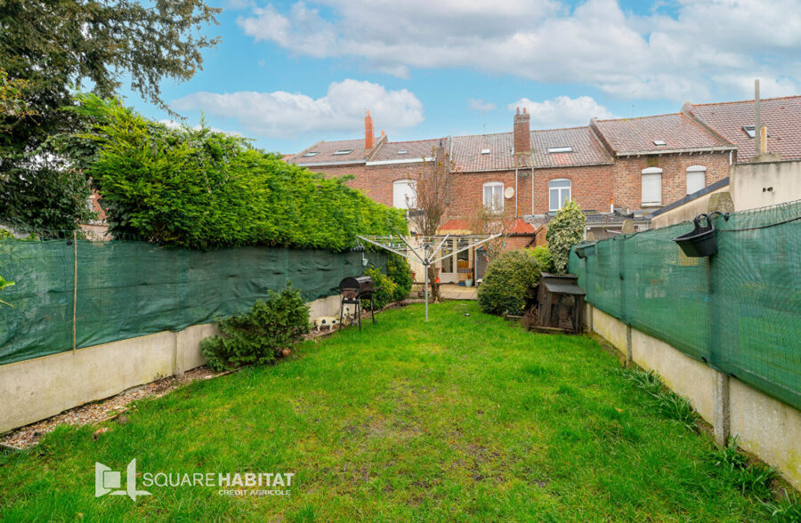 Maison de ville 3 chambres – bureau et jardin