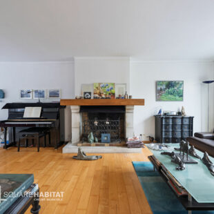 Canon d’Or / Propriété Familiale d’Exception aux Volumes Rares