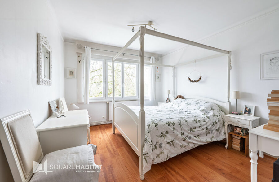 Canon d’Or / Propriété Familiale d’Exception aux Volumes Rares