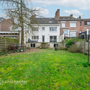 Canon d’Or / Propriété Familiale d’Exception aux Volumes Rares