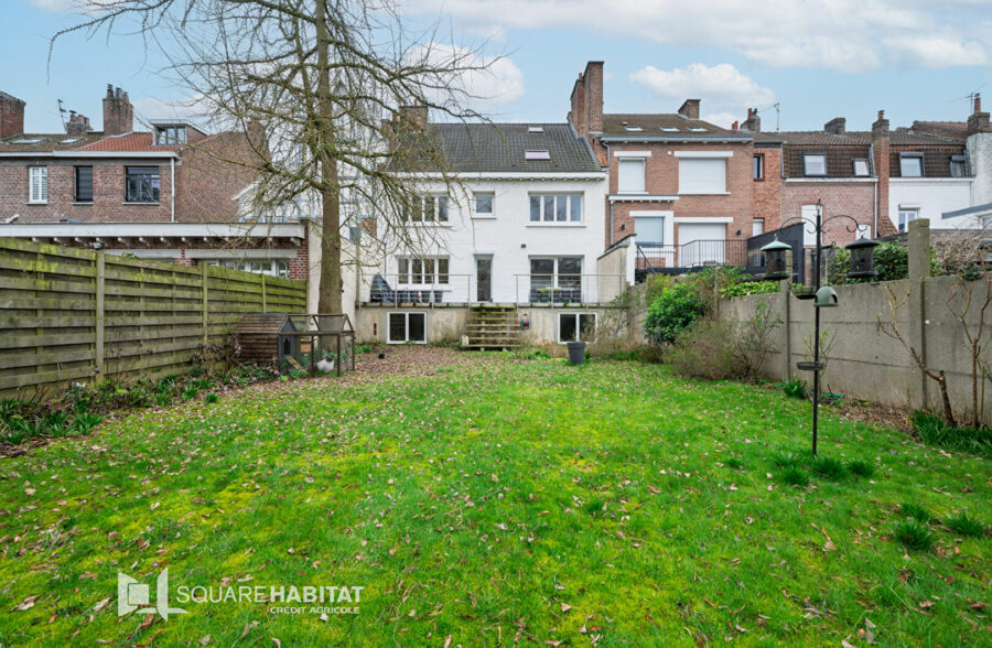 Canon d’Or / Propriété Familiale d’Exception aux Volumes Rares